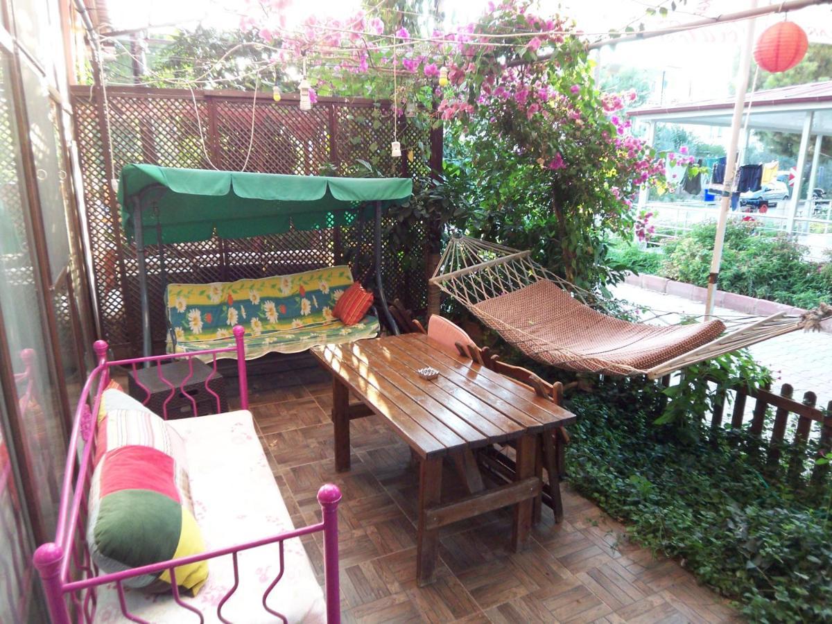Izmir Tatil Evi Beach Resort Seferihisar Urkmez ภายนอก รูปภาพ